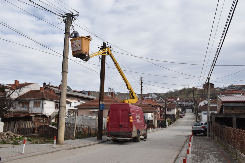 ПРОДОЛЖУВА ПРОЕКТОТ ЗА ПОДОБРУВАЊЕ НА ЈАВНОТО УЛИЧНО ОСВЕТЛУВАЊЕ