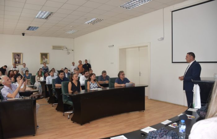 Градоначалникот Митко Јанчев додели благодарници на сите учесници во организацијата на Тиквешкиот гроздобер 2022