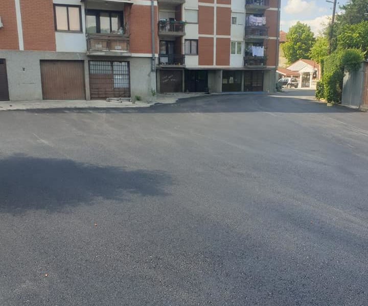 Асфалтирање паркинг простор на ул.Беласица и ул.Преспа