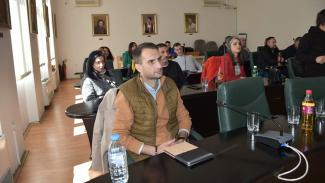 ПАКОМАК пред локални компании го претстави новиот еколошки проект за селекција на отпадни пластични шишиња и лименки